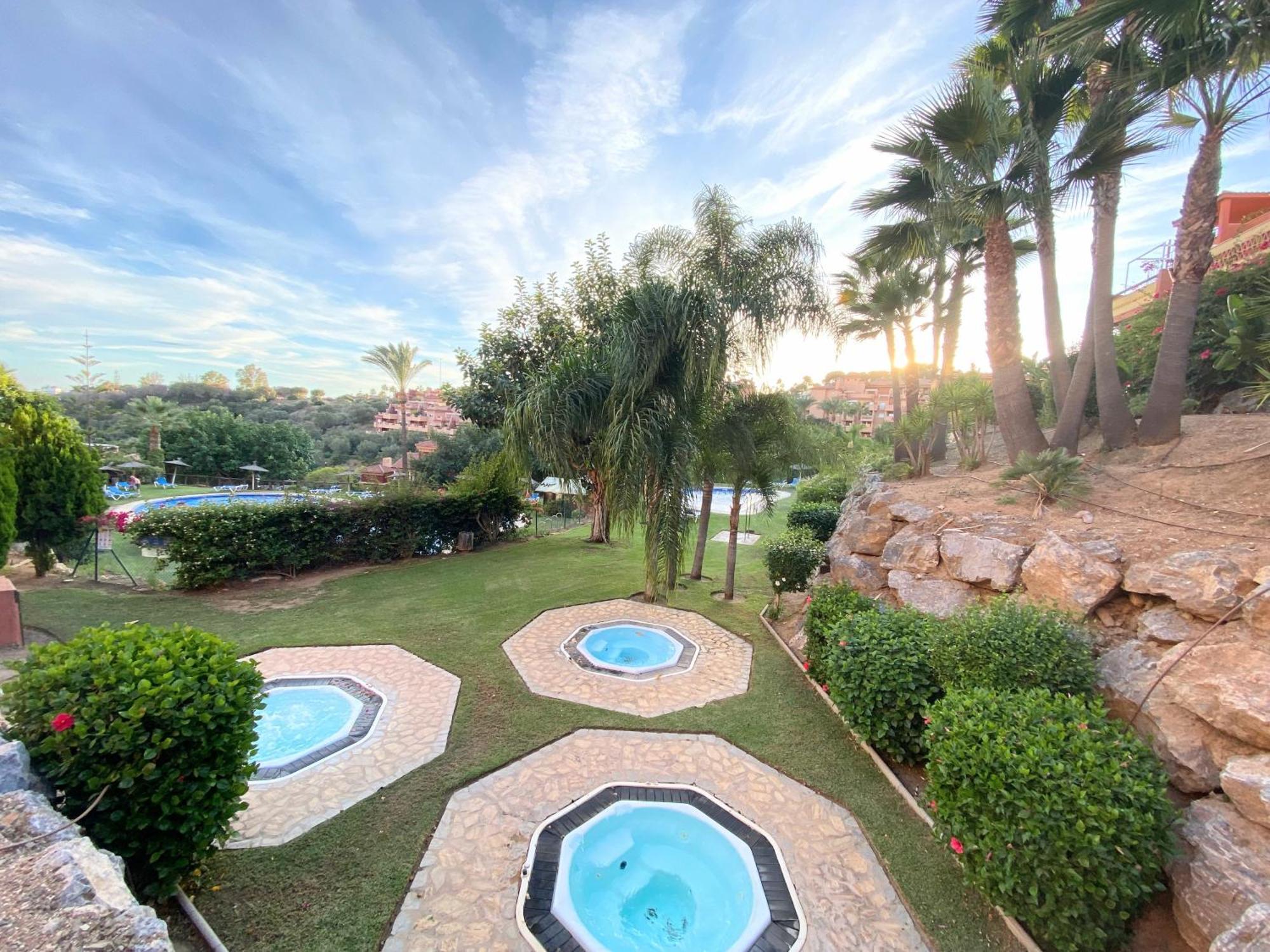 Golf & Resort Apartment In La Reserva De Marbella Dış mekan fotoğraf